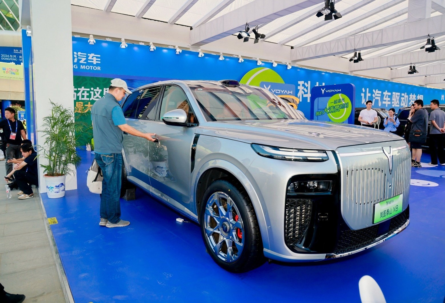 追光S现身世界级赛场 东风岚图连续三年冠名武汉网球公开赛